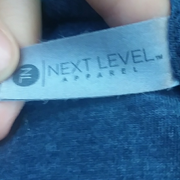 Navy blue next level apparel shirt size:L - Picture 4 of 4